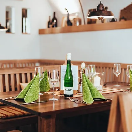 Guest house Weingut Ferdl Denk Weissenkirchen in der Wachau